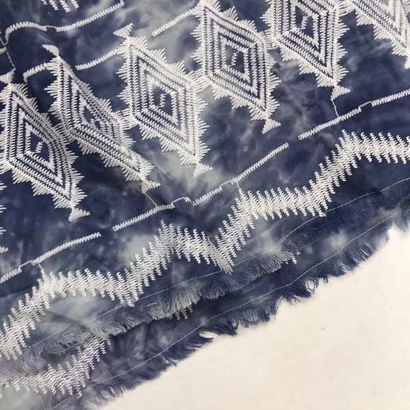 💚 3 For $15 💚LANE BRAYANT Embroidered 6th & LANE Blue White Skirt - SIZE 10/12 - Picture 4 of 4